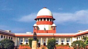 supreme court झूठ बोले कौआ काटे: सियासत के शिकंजे में कानून, सुधार जरूरी