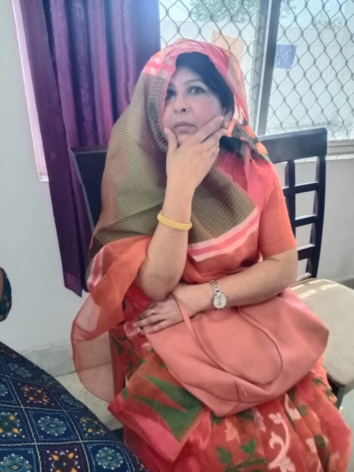 Lokayukt Trap: Woman accountant arrested while taking bribe