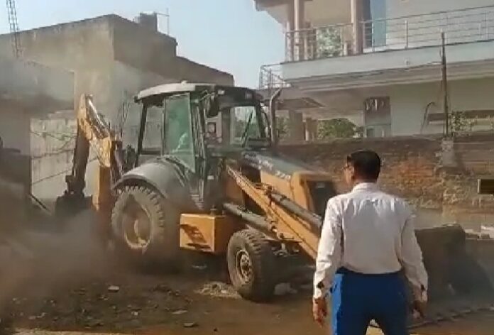 Bulldozed On The Houses Of Kidnappers