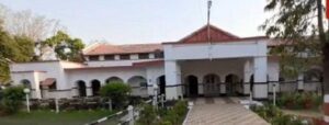 Rewa MP Raj Niwas Circuit House Mahant Sitaram Das Maharaj teenager with rape news in hindi Rewa MP Raj Niwas Circuit House Mahant Sitaram Das Maharaj teenager with rape news in hindi