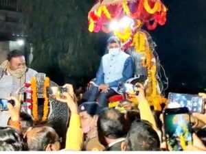 WhatsApp Image 2022 03 05 at 11.36.44 PM Kissa-A-IAS: कलेक्टर से जूते साफ करवाने का दावा करने वाले नेता परिवार सहित जेल की सलाखों के पीछे
