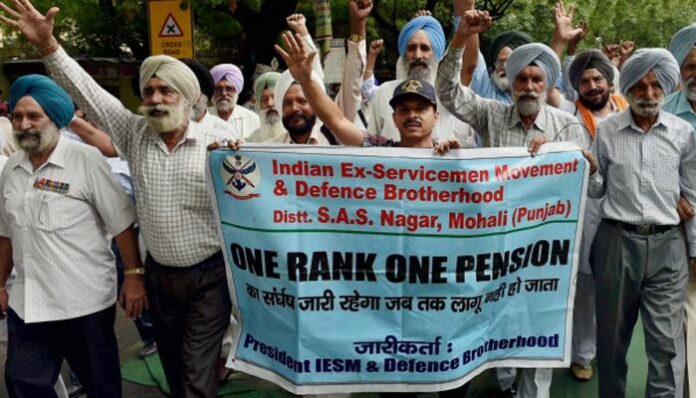 WhatsApp Image 2022-03-16 at 6.03.15 PM One Rank-One Pension : पहली जुलाई 2019 से तय होगी पेंशन, 3 महीने में बकाया का भुगतान!