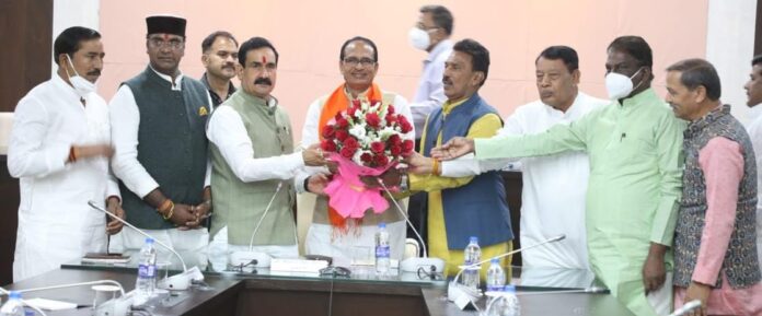 WhatsApp Image 2022-03-23 at 9.34.20 PM High-level Meeting Of CM: लॉ एंड आर्डर में MP को टॉप पर रहना है