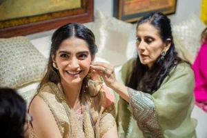 sonam kapoor. 16482092673x2 2 sonam kapoor. 16482092673x2 2