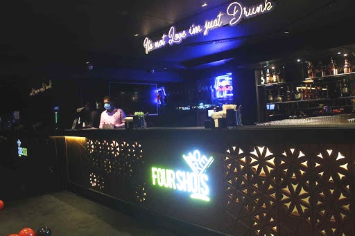 Bar permission suspended : फोर मोर शॉट्स' बार की अनुमति 15 दिन के लिए निलंबित