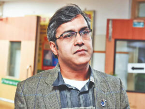 pic 1 2 KISSA-A-IAS:इन दिनों चर्चा में हैं यह हाई प्रोफाइल IAS दम्पति