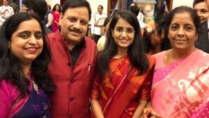 Kissa A IAS सुनने की शक्ति खोई, पर महज 23 साल में बनी IAS 