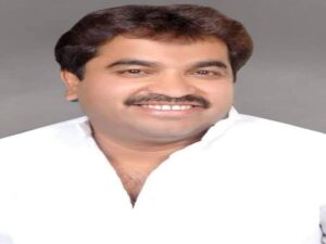 Mayor Election : दोनों ही पार्टियों में जीतने वाले उम्मीदवारों की तलाश, कांग्रेस ने कुछ नाम तय