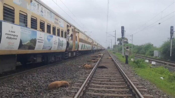 14_09_2022-train_itarsi