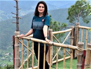 WhatsApp Image 2022 09 10 at 11.05.08 PM KISSA-A-IAS: पिता हेड कांस्टेबल मां ASI, इशिता ने क्रैक की UPSC, बनी IAS