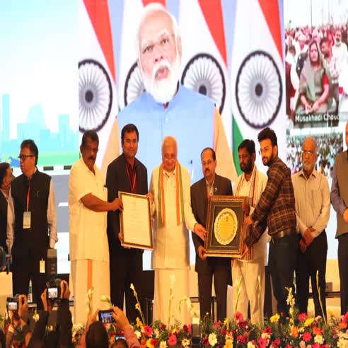 इंदौर परचम फहराता है और प्रदेश गौरव से भर जाता है...