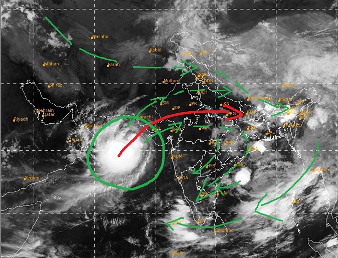 Weather Update: गुजरात से टकराकर बिखर भी सकता है चक्रवात,MP में शुक्रवार से भारी वर्षा की संभावना
