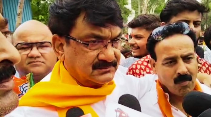 Minister's Threat to Police : बीजेपी कार्यकर्ता पर FIR से मंत्री सिसोदिया नाराज!