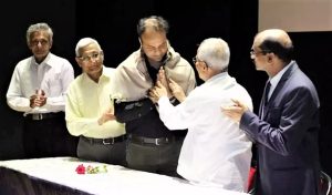 Kissa-A-IAS: ऐसा अफसर जिसने अपनी रिपोर्ट से सरकार को तिलमिला दिया!