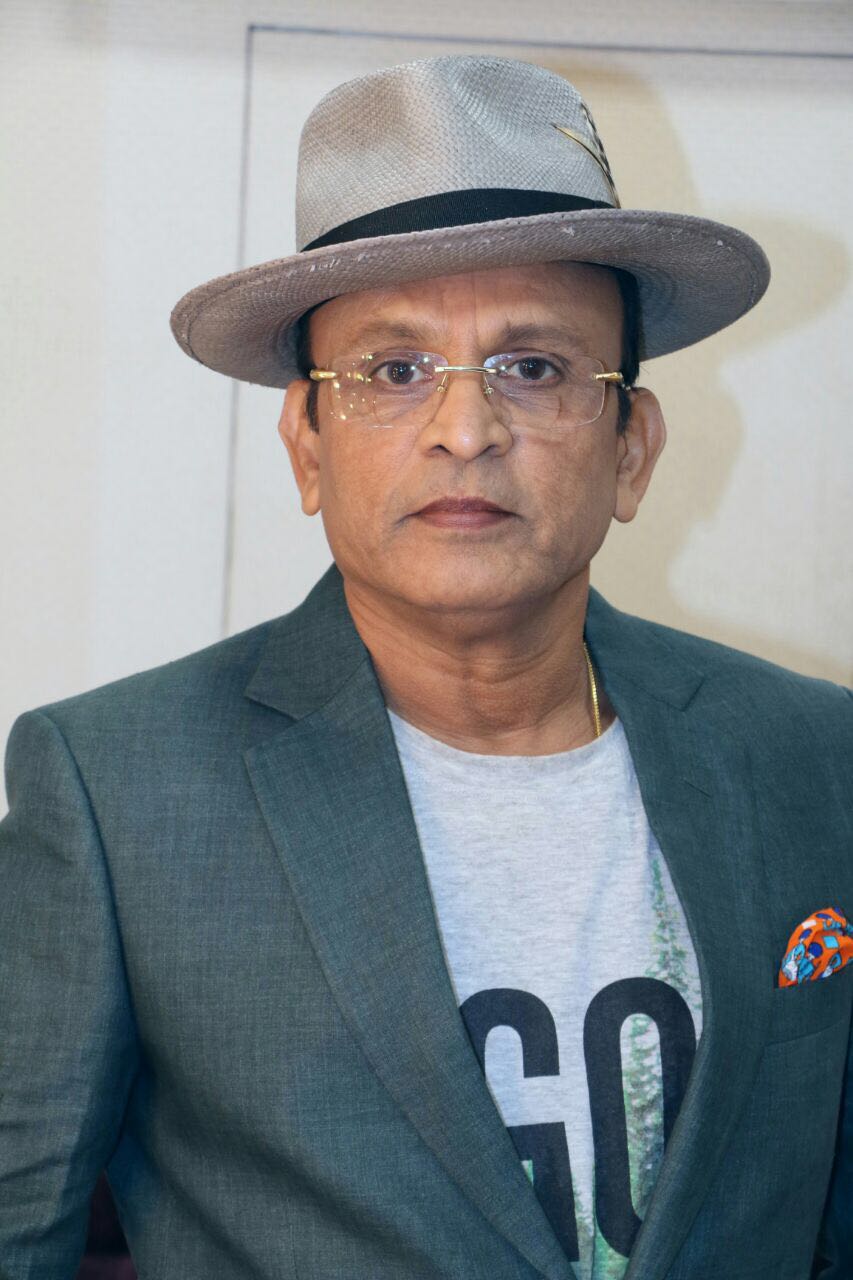 Annu_Kapoor
