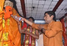उज्जैन नगर की सुख-समृद्धि एवं रक्षा के लिए महाअष्टमी पर 40 मंदिरों में मदिरा की धार के साथ पूजा हुई