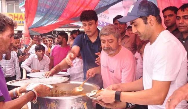 Gautam Gambhir's Community Kitchen : पैसे के लिए कॉमेंट्री करके 5 कम्युनिटी किचन चलाते हैं गौतम गंभीर!