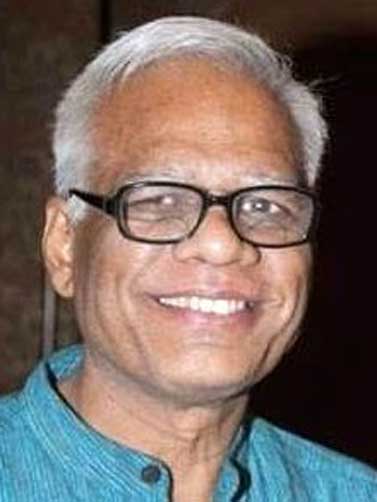 20230503084303-vishnu-nagar Male Poet