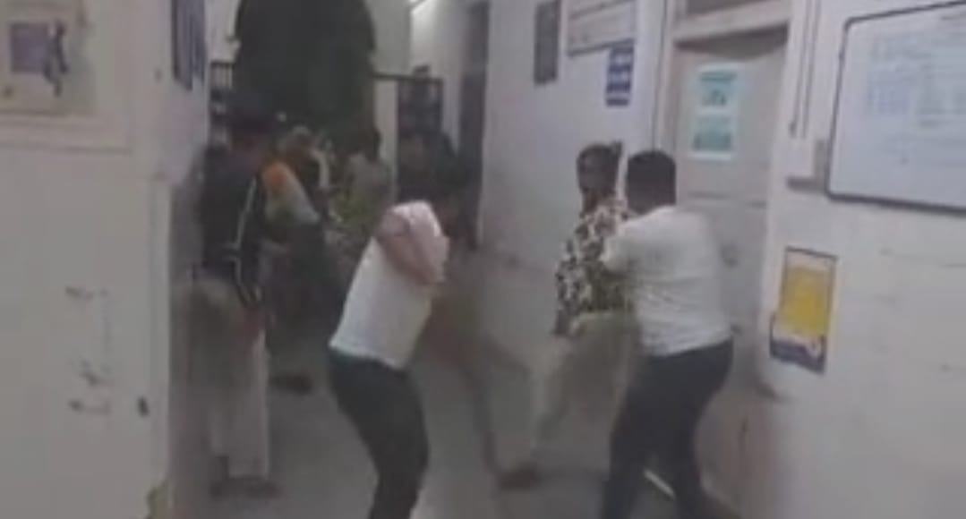 WhatsApp Image 2024-05-19 at 3.45.17 PM Fighting Between 2 Parties
