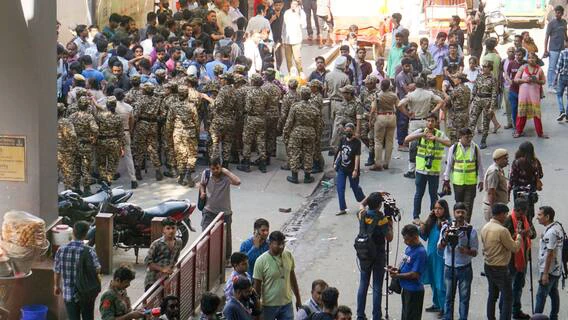 984aa8be62ea5d18da117fb387e0deb84bd9401cc9c78b6a8501b90fb6d614bc