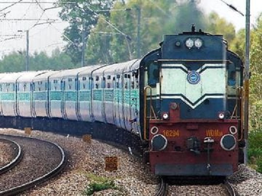 WhatsApp Image 2024-07-29 at 18.17.53 Indore-Kota Weekly Train