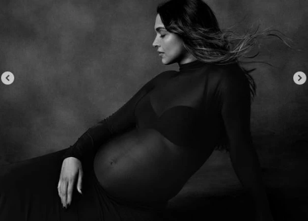 Maternity Photoshoots Maternity FashionMaternity Photoshoots