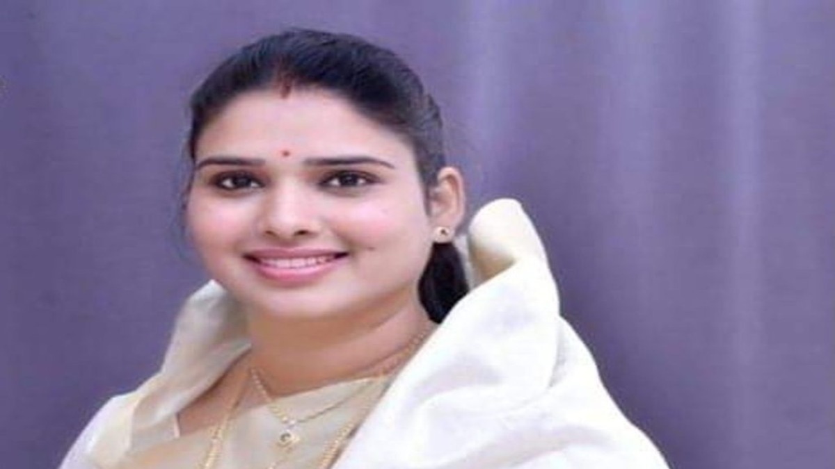 NIRMALA SAPARE
