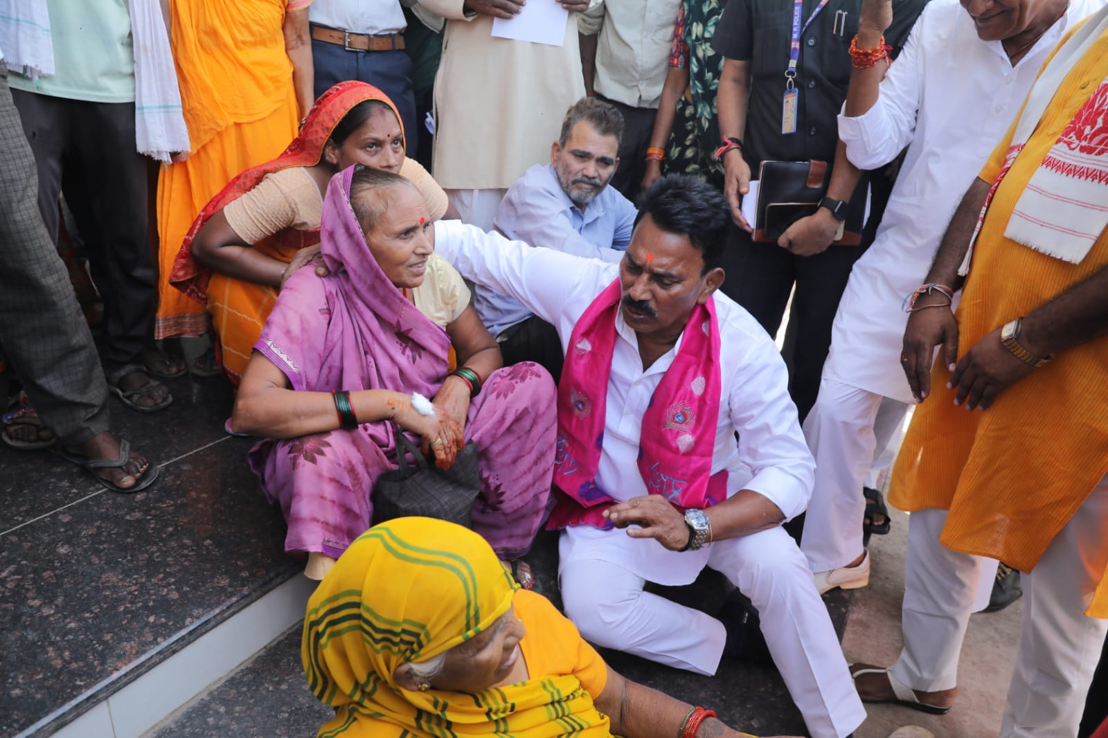 WhatsApp Image 2024-10-03 at 17.10.33 Minister Tulsi Silawat Annoyed