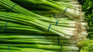 05 greenonions