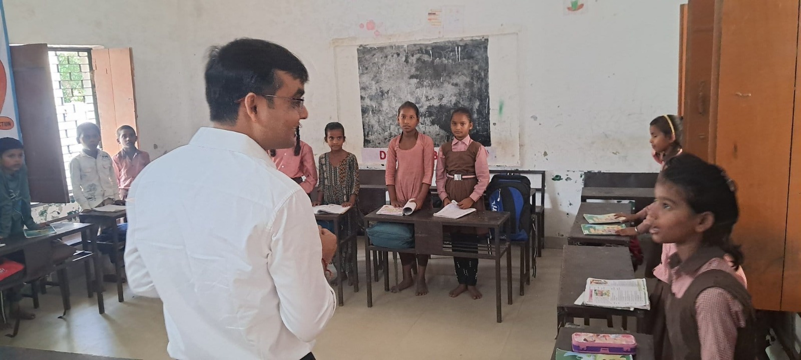 IMG 20250427 WA0009 Kissa-A-IAS : Satyendra Kumar jha: देश के सबसे महत्वपूर्ण जिले के कलेक्टर,चर्चा में है नाम!