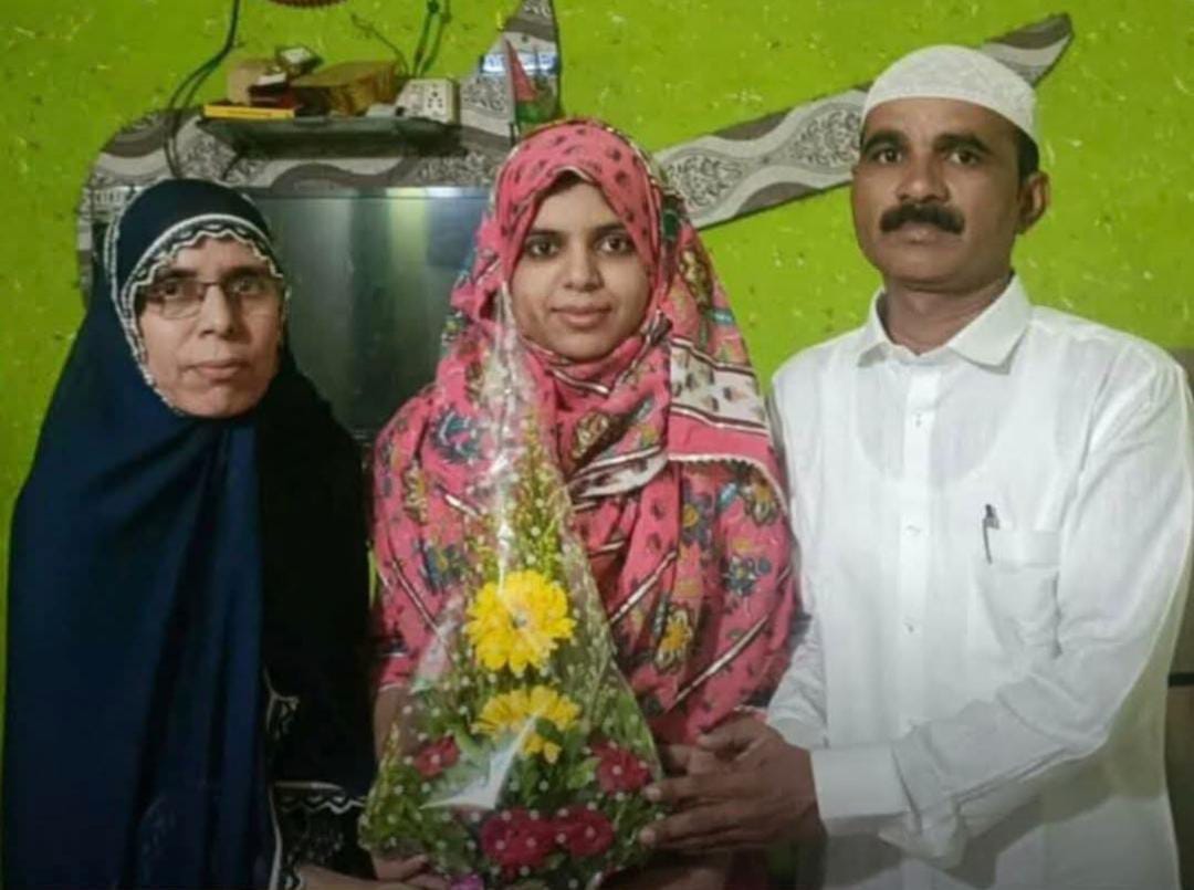 IMG-20250428-WA0087 Maharashtra's First Muslim Woman IAS