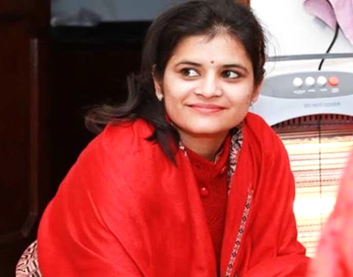 Kissa-A-IPS :Shalini Agnihotri: मां के अपमान ने दिल में IPS अफसर बनने की जिद जगाई!