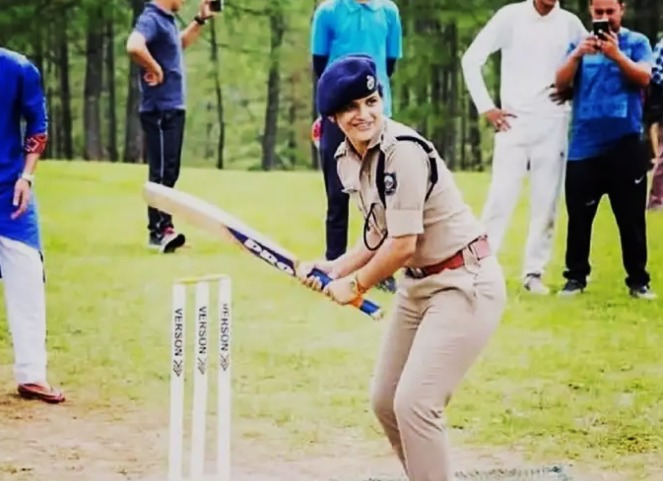 Kissa-A-IPS :Shalini Agnihotri: मां के अपमान ने दिल में IPS अफसर बनने की जिद जगाई!