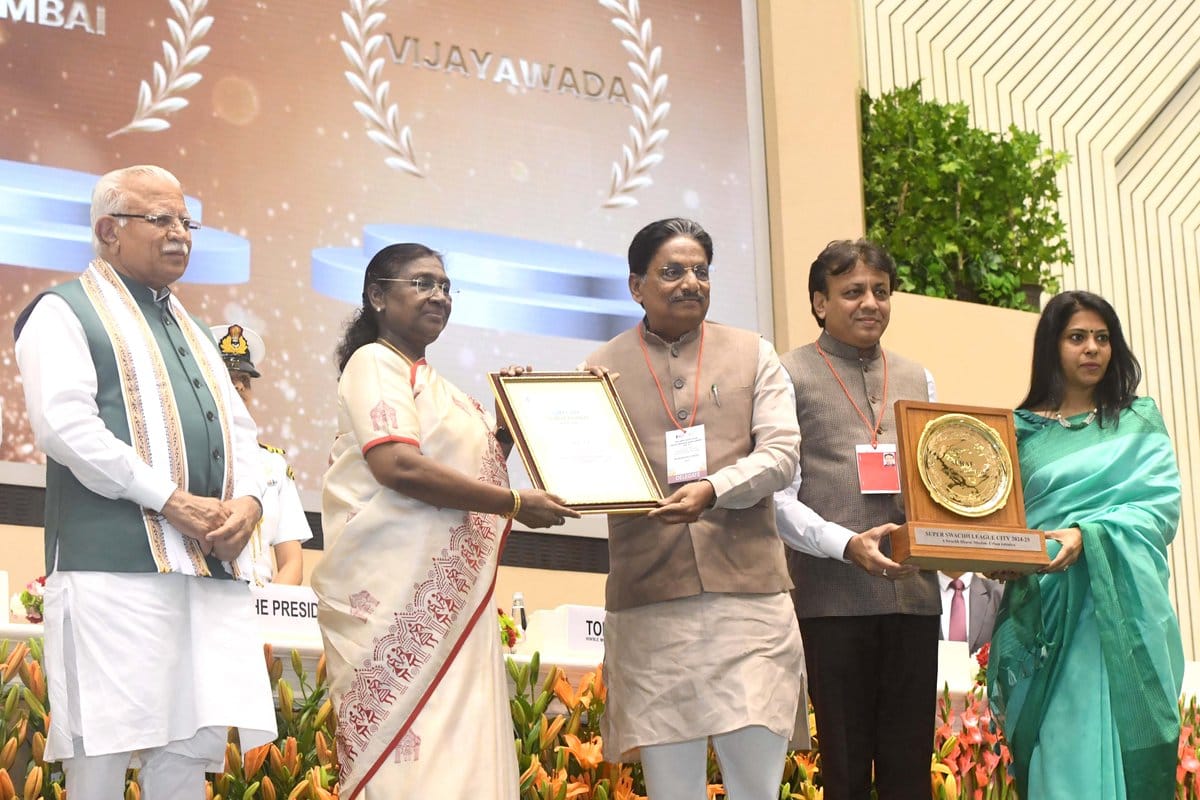 IMG 20251012 WA0124 Kissa-A-IAS: Shalini Agarwal: 3 वर्ल्ड रिकॉर्ड्स बनाने वाली IAS अधिकारी