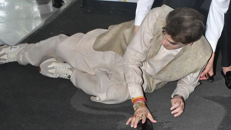 1i7ghvd_jeetendra_625x300_11_November_25