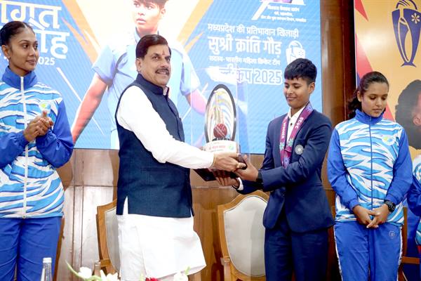 Cricketer Kranti Goud Cricketer Kranti Goud