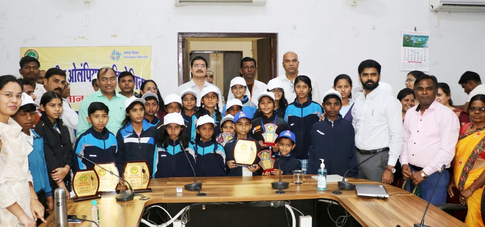 IMG 20251123 WA0055 Kissa-A-IAS: IAS Rishav Gupta: सॉफ्टवेयर इंजीनियर से कलेक्टर तक का प्रेरक सफर