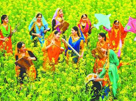 celebreating-basant-panchami-festival