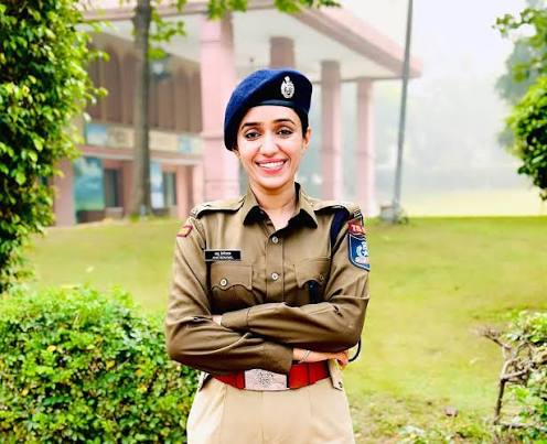 IMG 20260621 WA0143 Kissa-A-IPS: IPS Anu Beniwal: कानून की नजर में रसूख या रुतबा कोई मायने नहीं रखता- चाहे तुम्हारे चाचा राष्ट्रपति ही क्यों ना हो, चालान तो कटेगा!