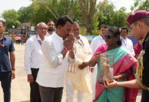 मध्य प्रदेश यात्रा के बाद राष्ट्रपति श्रीमती द्रौपदी मुर्मु दिल्ली रवाना, ग्वालियर विमानतल पर दी भावभीनी विदाई