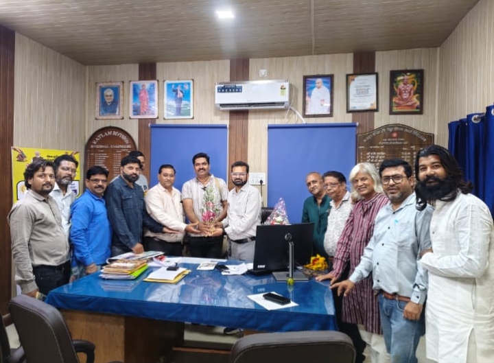 Better Management in Industrial Areas : लघु उद्योग भारती के प्रतिनिधियों ने बिजली विभाग के अधिकारियों से की विभिन्न विषयों पर चर्चा!